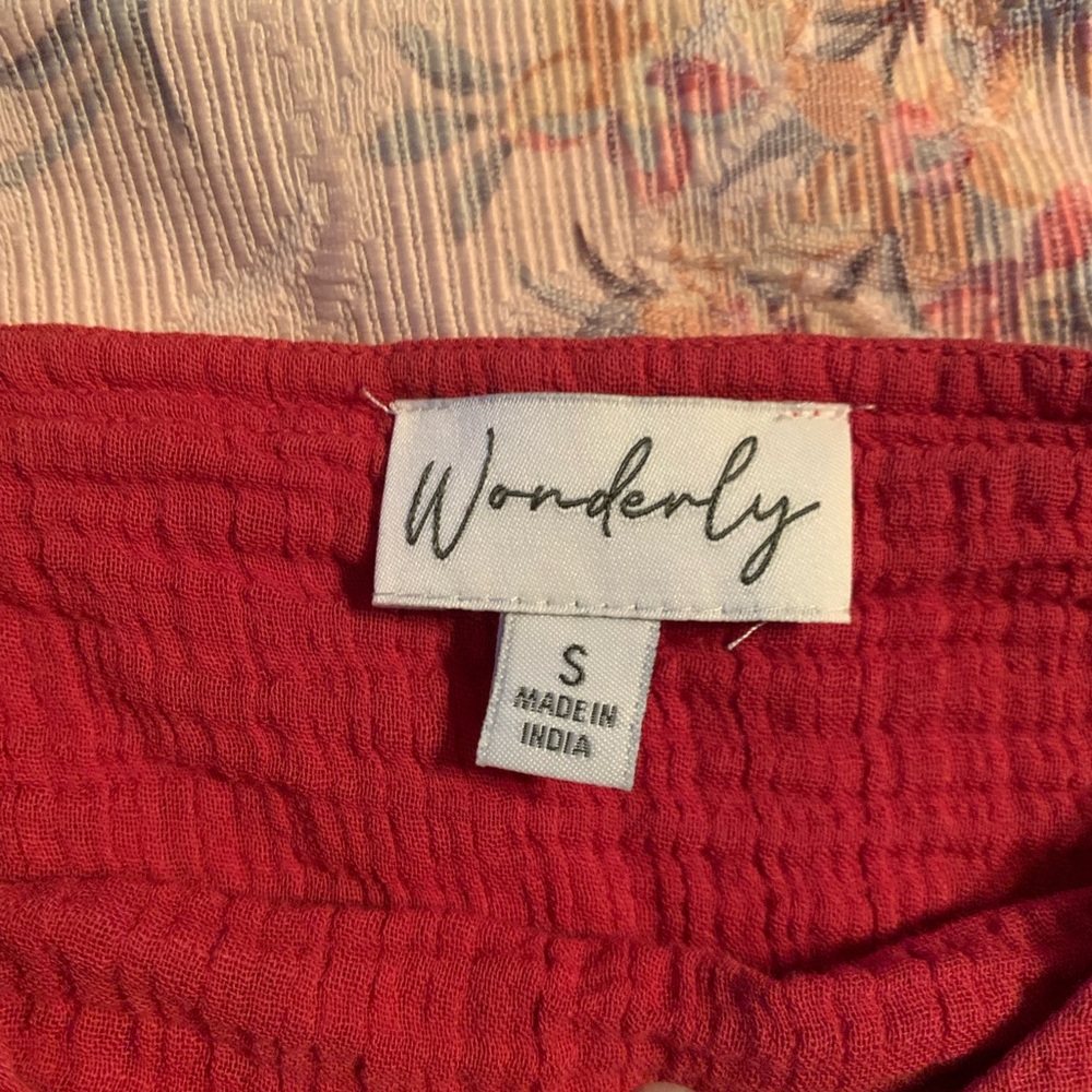 Women's Red Top - Picture 2 of 2